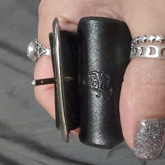 Red Monkey Los Angeles with Japanese Movement - Picture 6 of 6